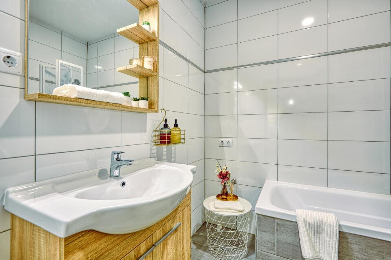 Harol Home & Bike Fertőrákos Εξωτερικό φωτογραφία